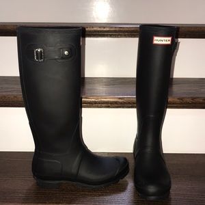 Matte Black Hunter Rain Boots